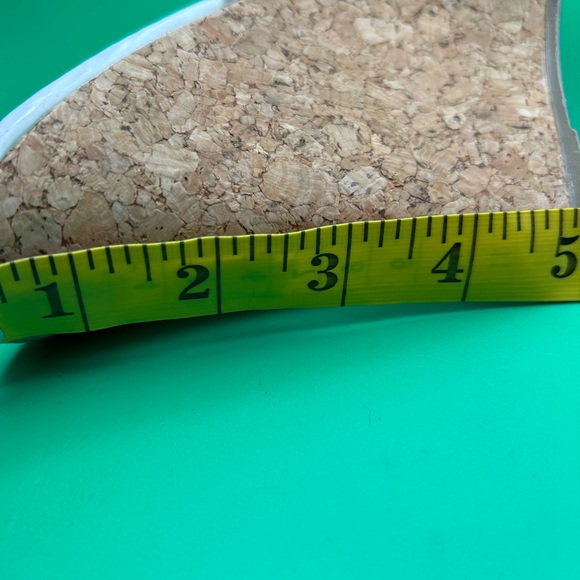 Bamboo Wedge Heel Floral Sandals Size 7 1/2 NWOT - Picture 3 of 7